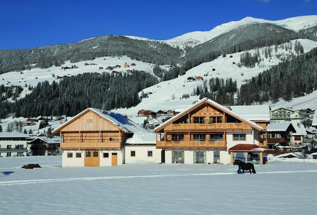 Naturapartments Schoenfeld Sexten Exterior photo